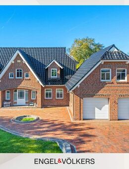 Modernes Einfamilienhaus mit Erdwärme, Schwimmteich und ruhiger Gartenidylle - Großheide