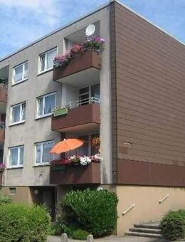 Zuhause fühlen! Renovierte 3-Zimmer-Wohnung mit Balkon - Recklinghausen