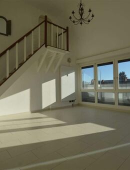 ** Großzügige City-Wohnung mit Kamin in Isar und U-Bahn Nähe zum Selbstbezug ** - München