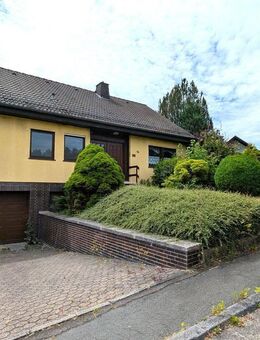 ***RESERVIERT*** Gepflegtes Einfamilienhaus mit traumhafter Aussicht - Frankenberg (Eder)