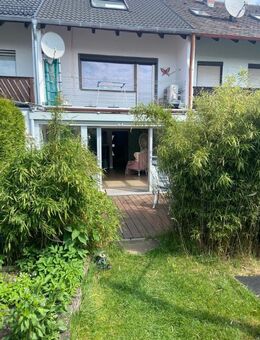 Charmantes, modernisiertes Reihenmittelhaus in ruhiger Lage von Schwabach - Schwabach
