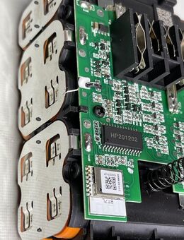 Akku defekt - BMS Reparatur für Bosch Power Pack 400/500 schnell und günstig - Grafenau (Bayern)