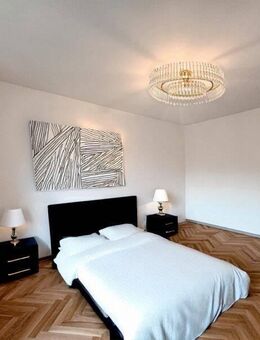 DÜSSELDORF, Pempelfort: Luxuriöse Wohnung mit Altbauscharm in zentraler Lage! - Düsseldorf