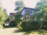 innerstädtisches, gesundes Wohnen: Architektenhaus mit ELW, Einzelcarport und Stellplatz - Landshut