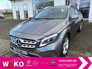 Mercedes GLA 180, Urban, Jahr 2017 - Delmenhorst