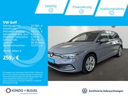 VW Golf, 2.0 TSI 8 Style, Jahr 2023 - Aschaffenburg