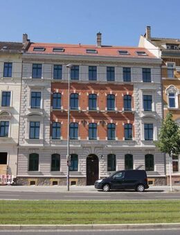 Genial! + Bezugsfreie ETW + Parkett + Fußbodenheizung +10m² Südwestbalkon + Bad mit Wanne & Dusche - Leipzig