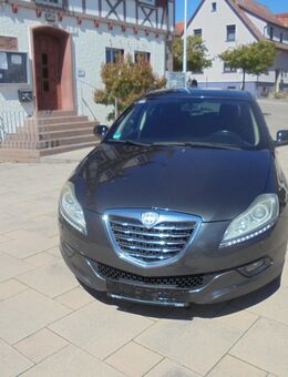 Lancia Delta Benzin 120 PS Bj 6/2011 TÜV NEU mit Scheckgheft - Wiernsheim