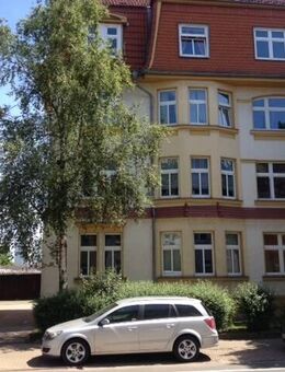 renovierte 4-Raum-Wohnung mit Loggia und Garten - Gotha