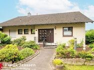 Freistehendes Einfamilienhaus mit Garten, Weitblick & 2 Garagen in Müsch - PROVISIONSFREI - Müsch
