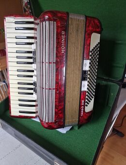 Verkaufe Accordion Hohner Tango II M - Aspach