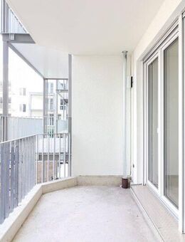 !!! NUR MIT WBS 2 für 3 Pers.!!! Wohlfühloase mit Balkon - großzügige 3-Zimmer-Wohnung - Frankfurt (Main)