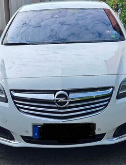 Opel Insignia 2014 Turbo 1.6 - Frankfurt (Main)