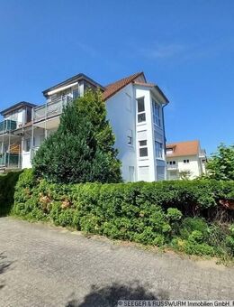 Moderne, helle 2 Zimmer ETW mit schönem Sonnenbalkon und Erker - Ettlingen