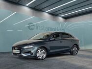 Hyundai i30, 1.5 T-GDI Fastback FAMILY, Jahr 2024 - München