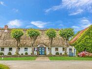 Historisches Reetdachhaus mit Obstgarten - Nottfeld