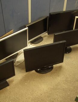 Konvolut 7 PC Monitore nur 16:9 oder 16:10 Format - Oberhaching