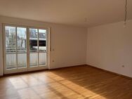 Ruhig gelegene und renovierte 1-Zi.-Whg. mit Balkon für Singles - Augsburg