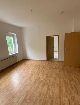 Große 3-Raum-DG-Wohnung in Mylau - Mylau Zentrum
