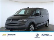 VW Multivan, 2.0 TDI, Jahr 2022 - Berlin