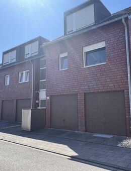 3-Zimmer-Eigentumswohnung mit großem Balkon in ruhiger Sackgasse - Mönchengladbach
