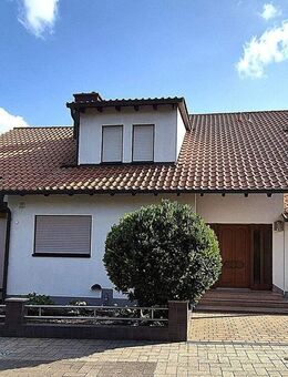 *** Architektenhaus mit zwei Wohneinheiten: stilvolles Wohnen mit vielseitigen Möglichkeiten *** - Großniedesheim