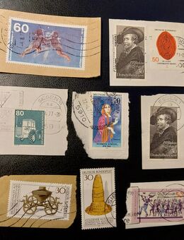 9 Briefmarken Deutsche Bundespost (8 auf Träger), gestempelt, von 1975 bis 1978 - Leverkusen