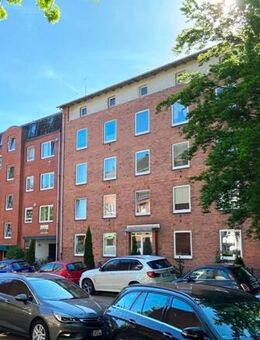 vermietete Beletage-Wohnung in EIMSBÜTTEL - Hamburg