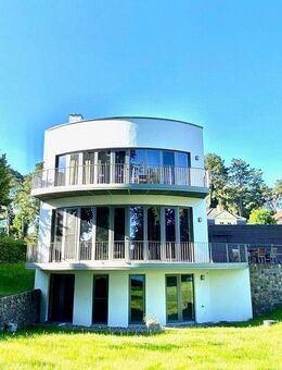 Exklusive Villa mit direktem Seezugang - Wohnen am Röblinsee - Fürstenberg (Havel)