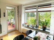 3-Zimmer-Wohnung in zentraler, ruhiger Lage mit Blick ins Grüne - Kronberg (Taunus)