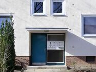 Einziehen und wohlfühlen, gemütliche Dachgeschosswohnung mit 2 Zimmern // DG rechts - Wolfsburg