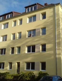 Schöne 2 Zimmer Wohnung in ruhiger Seitenstraße - Hamburg