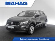 VW T-Roc, 2.0 TDI FrontAssist Alu16Chester, Jahr 2021 - München