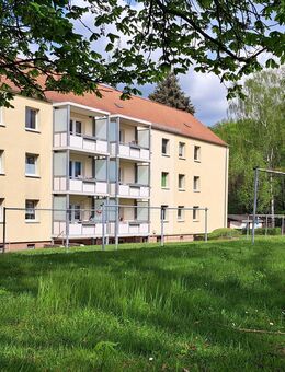 3 Zimmer mit Balkon im idyllischen Leinawald - Nobitz