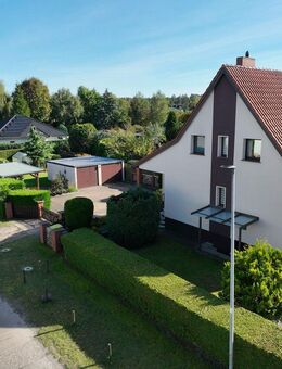 Moderne Doppelhaushälfte in ruhiger Stadtrandlage von Rathenow - mit großzügigem, gepflegtem Garten, Terrasse, Doppel... - Rathenow