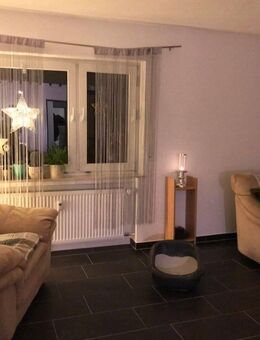 Sehr schöne 3,5 Zimmer Wohnung Balkon + Garage - Schlüchtern