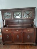 Schrank und Anrichte in 09405