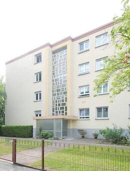 Steinbach: Gemütliche 3-Zimmerwohnung in Ruhelage! - Steinbach (Taunus)