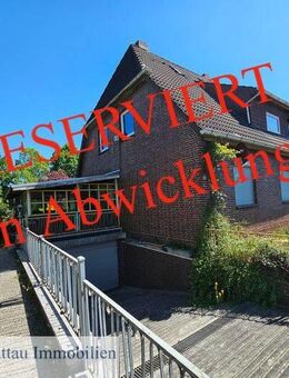 G 23 BLUMENTHAL -sanierungsbedürftige Doppelhaushälfte mit einer Tiefgarage- - Bremen
