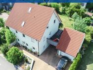 Geräumig, Gepflegt & Großartig! Attraktives Zweifamilienhaus in idyllischer Lage von Hofheim! - Hofheim (Unterfranken)