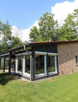 Traumhafter Ferienbungalow auf Eigenland in TOP Lage am Schweriner Außensee - mit Bootsliegeplatz und Hebeanlage :-) - Lübstorf