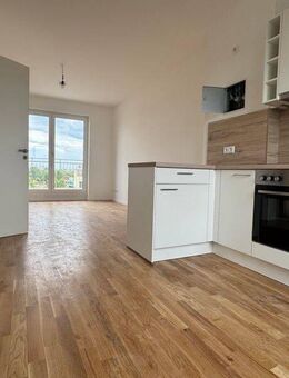 Helle 2-Zimmer-Wohnung mit Balkon und EBK - Erstbezug in Leipzig-Mockau - Leipzig