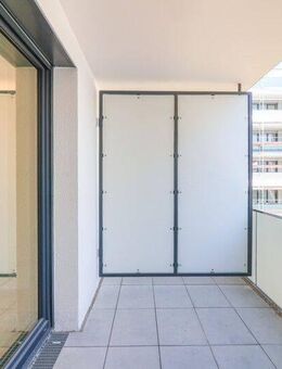 Stilvolle 3-Zi.-Wohnung *in Erstbezug* mit großzügigem Schnitt, Balkon und neuer Einbauküche! - Schwäbisch Gmünd