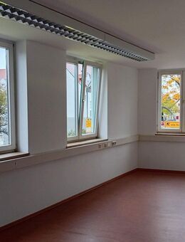 Geräumige 4-Zimmer-Wohnung Altstadt Dachau, WG geeignet - Dachau