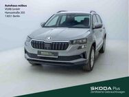 Skoda Karoq, 2.0 TDI APP SUNSET, Jahr 2022 - Berlin