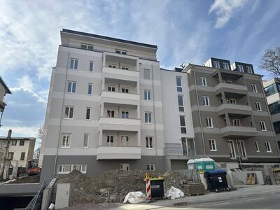 Exklusive Neubauwohnung mit Terrasse, Garten und TG-Stellplatz