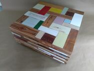 Quadratischer Couchtisch aus Massivholzstücken farbig - Wendelstein
