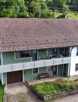 Einfamilienhaus mit Einliegerwohnung in ruhiger Lage! - Rosenfeld