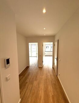 Exklusive Neubau-Eigentumswohnung in List / Vahrenwald - 3 Zimmer Wohnung mit Terrasse und Garten - Hannover