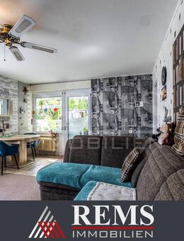 Helle 3-Zimmer-Wohnung mit Balkon und Stellplatz - attraktive Kapitalanlage in Schorndorf-Süd - Schorndorf (Baden-Württemberg)